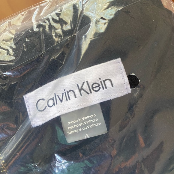 Brand new unopened Calvin Klein ruffle dress, size 4 - Picture 4 of 6